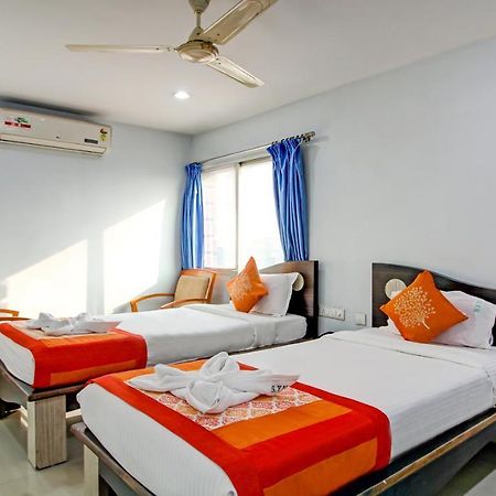 Hotel S Y N Residency Haïdarabad Extérieur photo