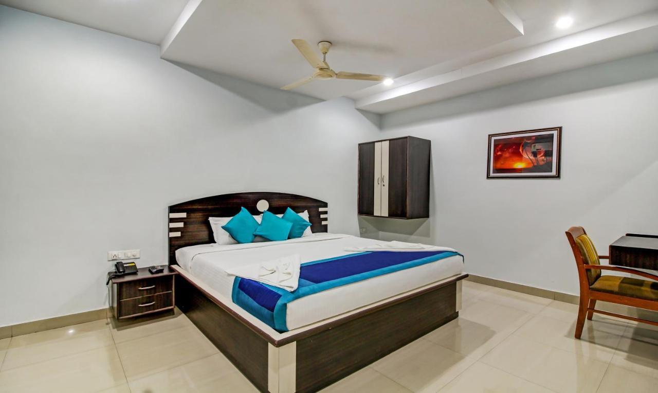 Hotel S Y N Residency Haïdarabad Extérieur photo